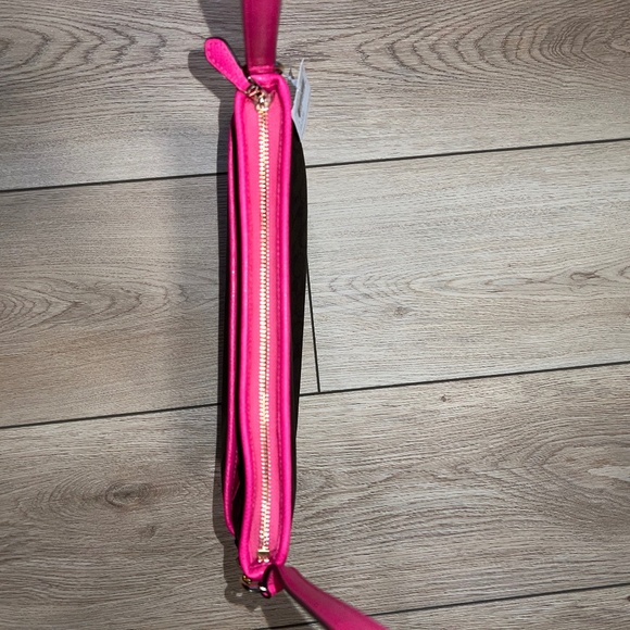 NWT Coach Signature File Crossbody Bag - Picture 6 of 15